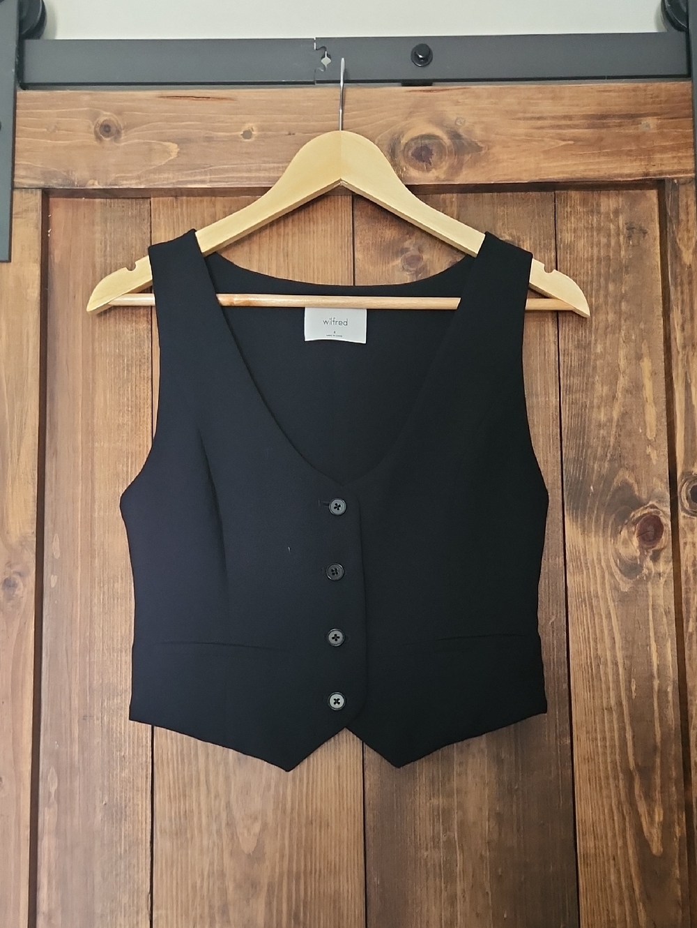 Wilfred Black Tailored Button-Front Crop Vest